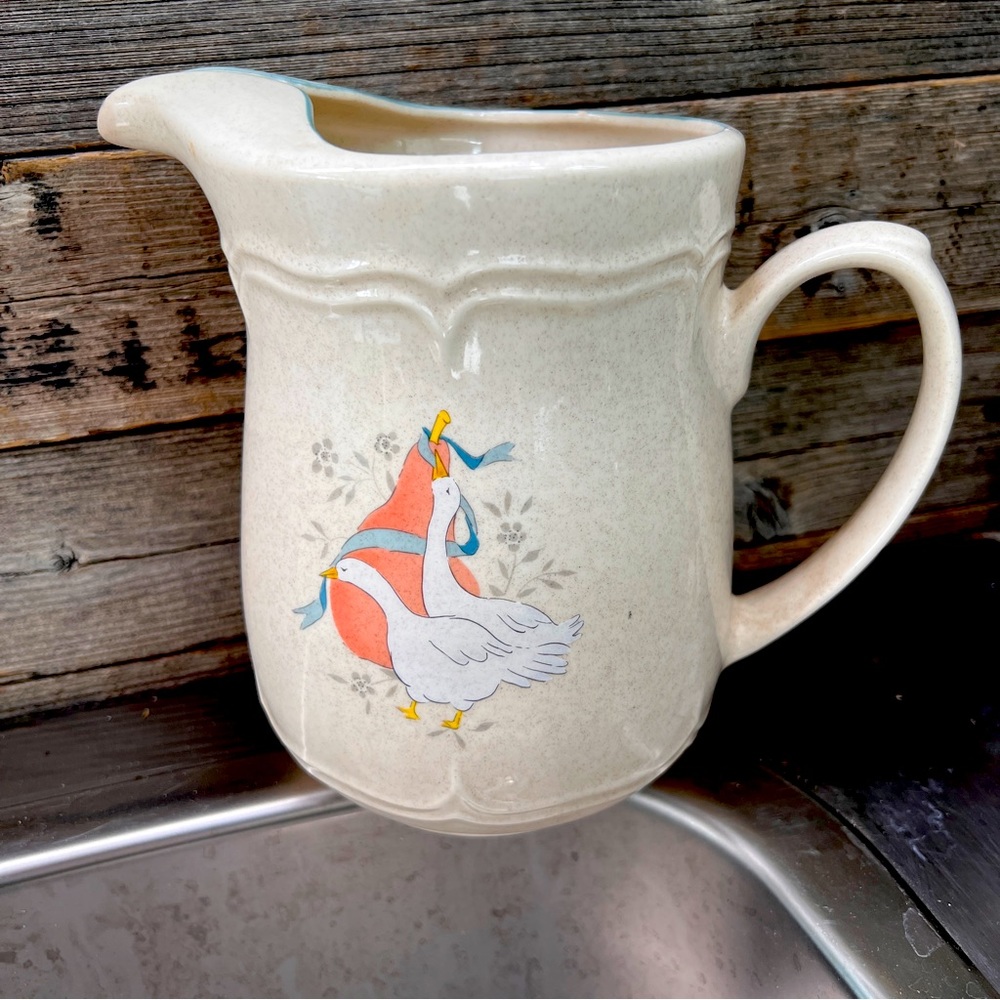 Vintage Marmalade Duck Pitcher